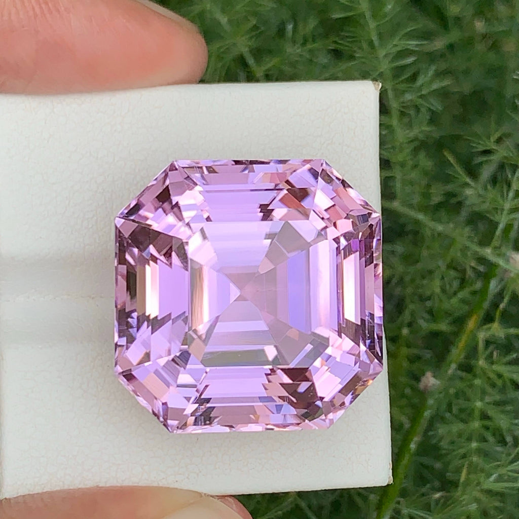 61.05 Carat Natural Pink Kunzite