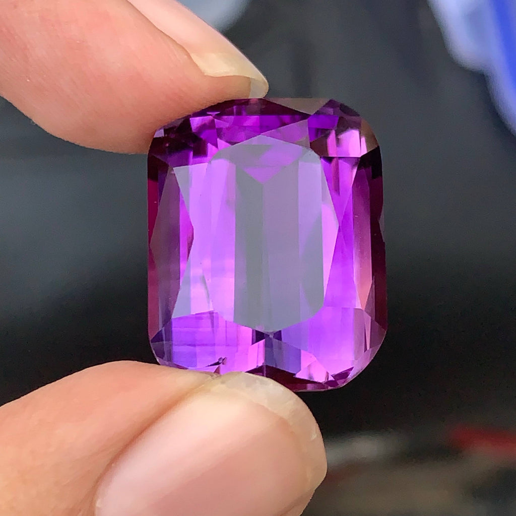 39.60 Carat Natural Loose Deep Purple Amethyst Cushion Cut Brazilian Gemstone