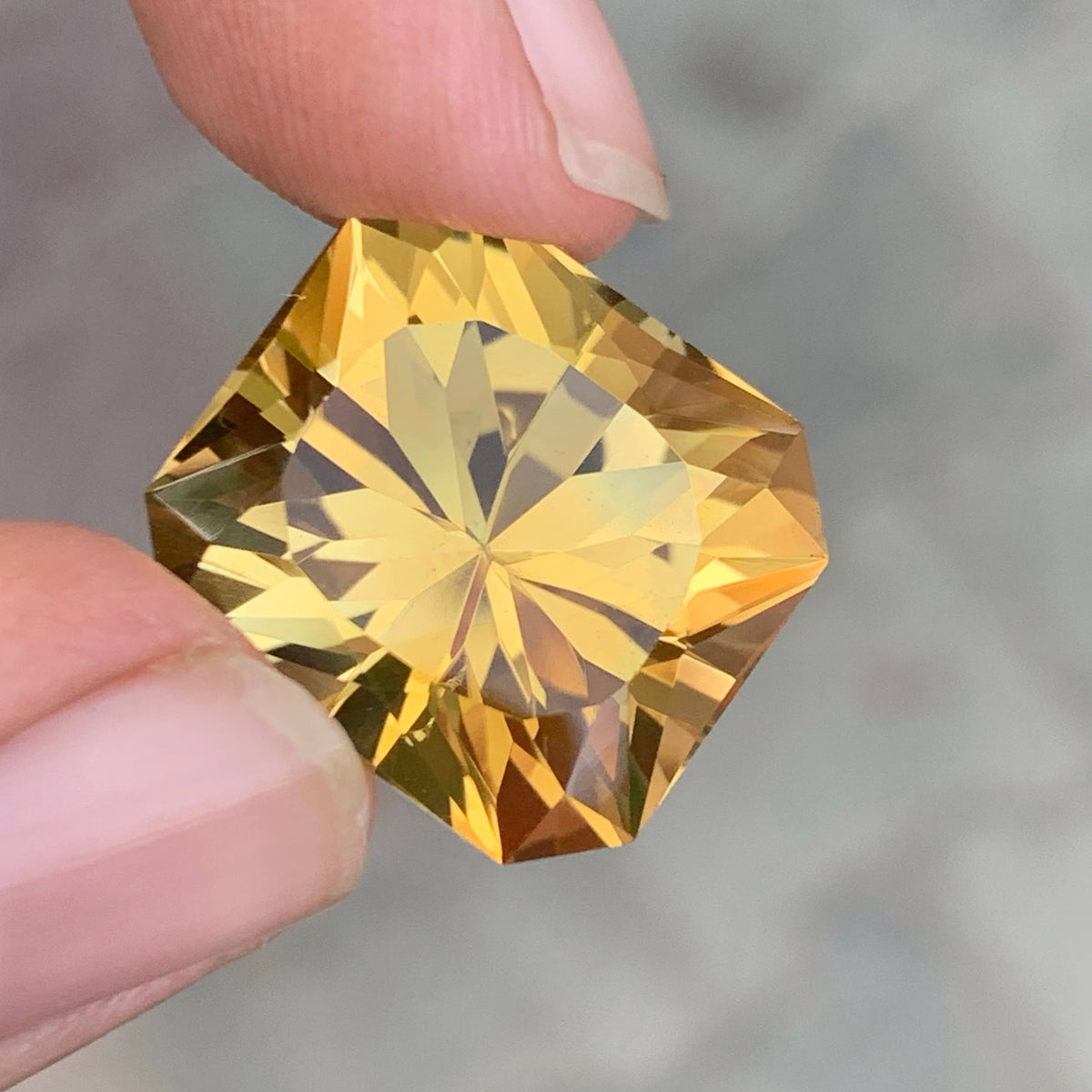 24.65 Carat Natural Loose Golden Color Citrine Fancy Cut African Gemstone