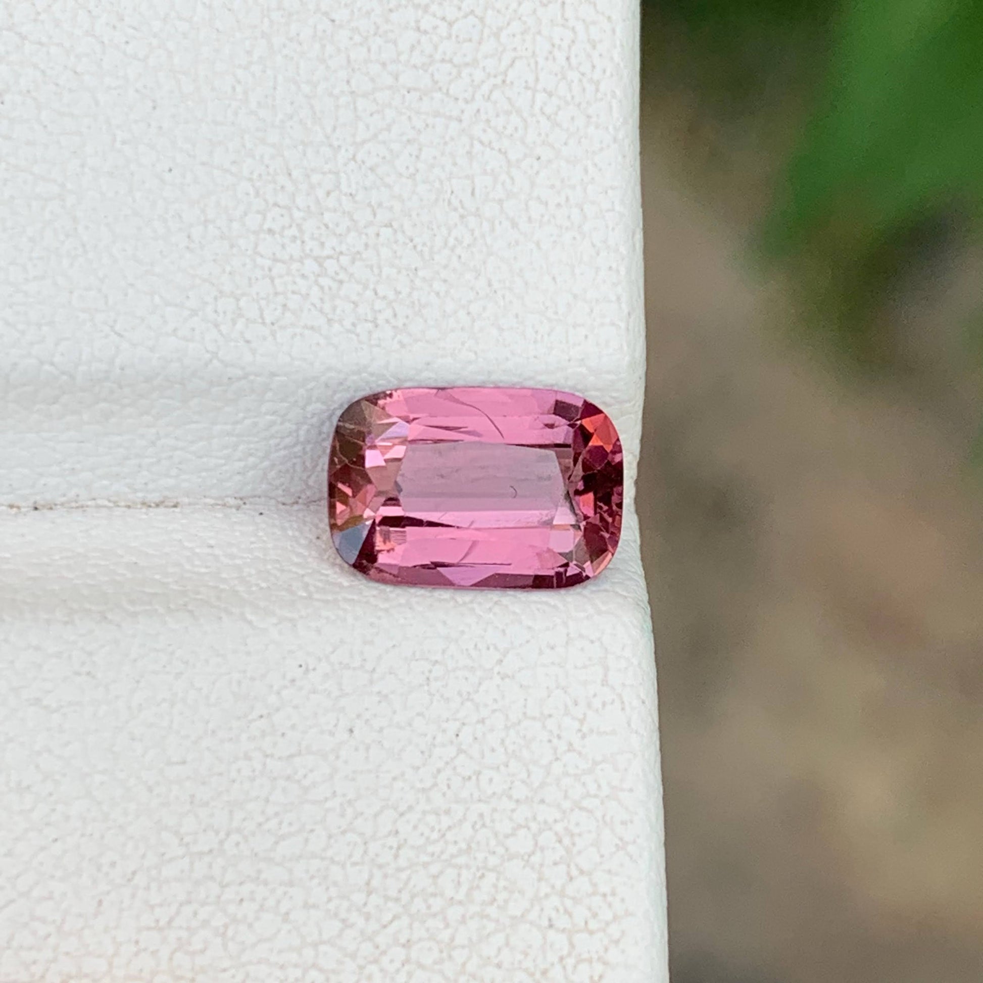 2.20 Carats Hot Pink Spinel Gem