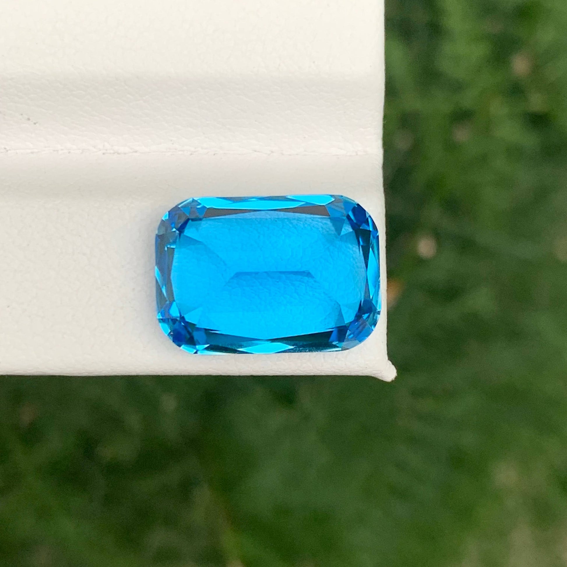 12.55 Carats Neon Blue Topaz