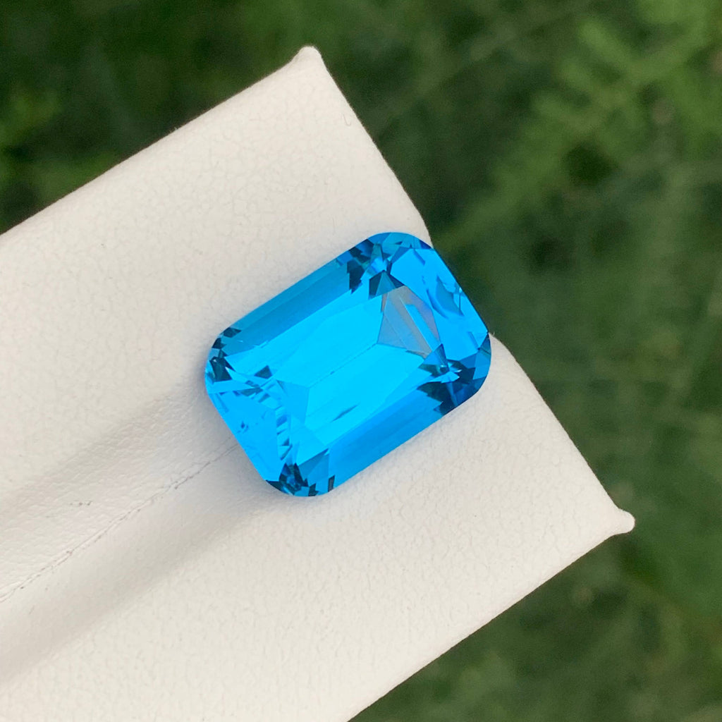 12.55 Carats Neon Blue Topaz