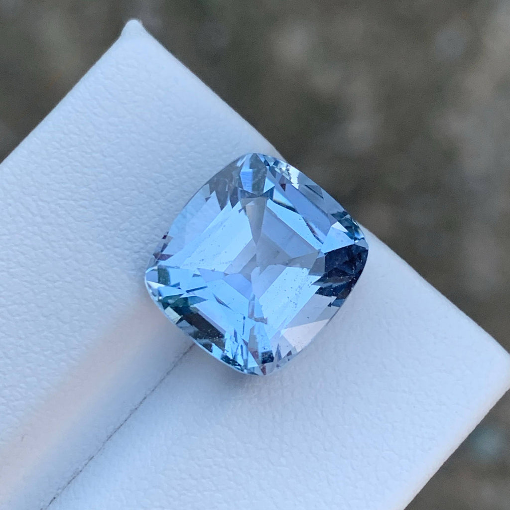 7.00 Carat Natural Aquamarine Goshenite Cushion Cut Gemstone From Pakistan