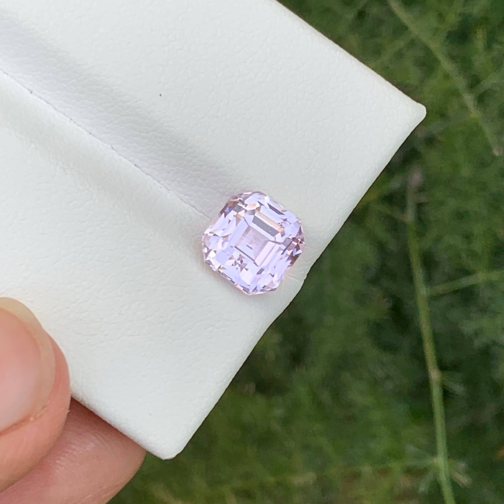 4.05 Carat Eye Clean Kunzite