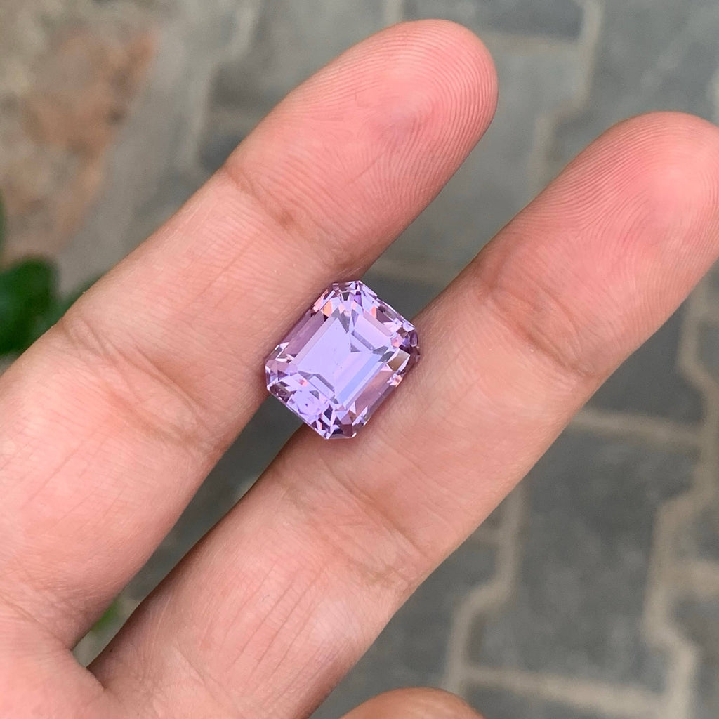 13.20 Ct Natural Pink Kunzite Emerald