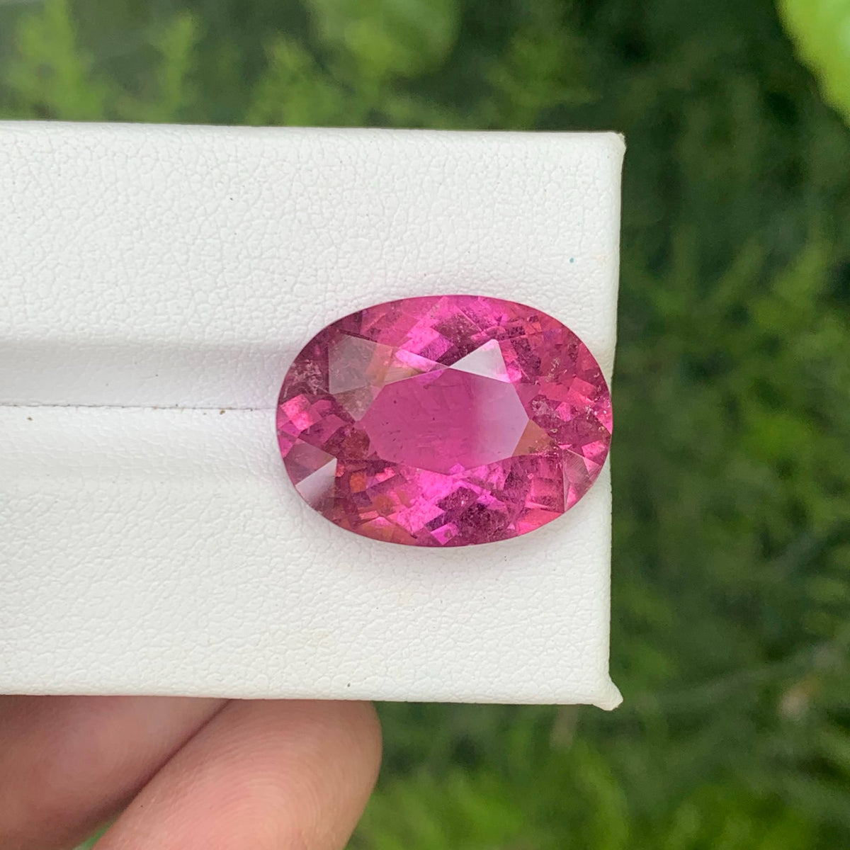 13.30 Carat Natural Loose Red Rubelite Tourmaline Stone Oval Cut Afghan Gemstone