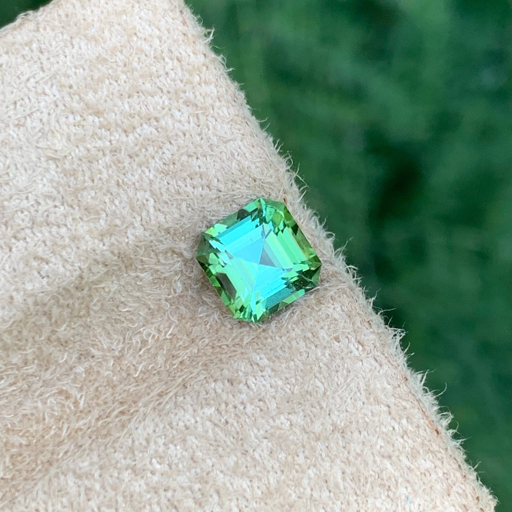 1.40 Carat Mint Green Tourmaline