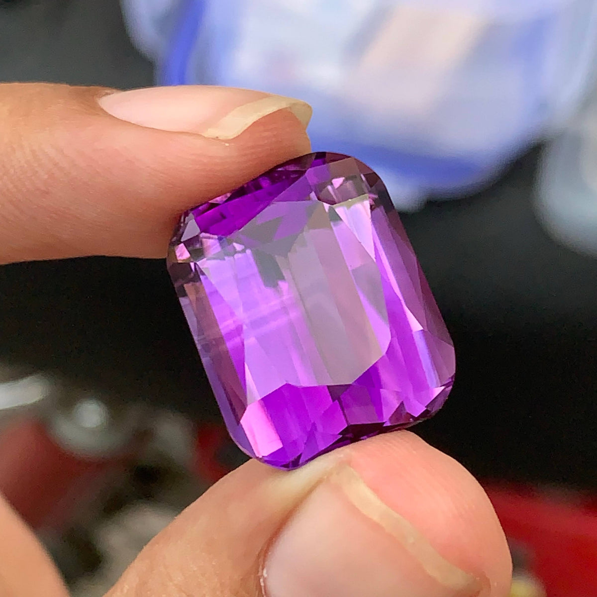 39.60 Carat Natural Loose Deep Purple Amethyst Cushion Cut Brazilian Gemstone