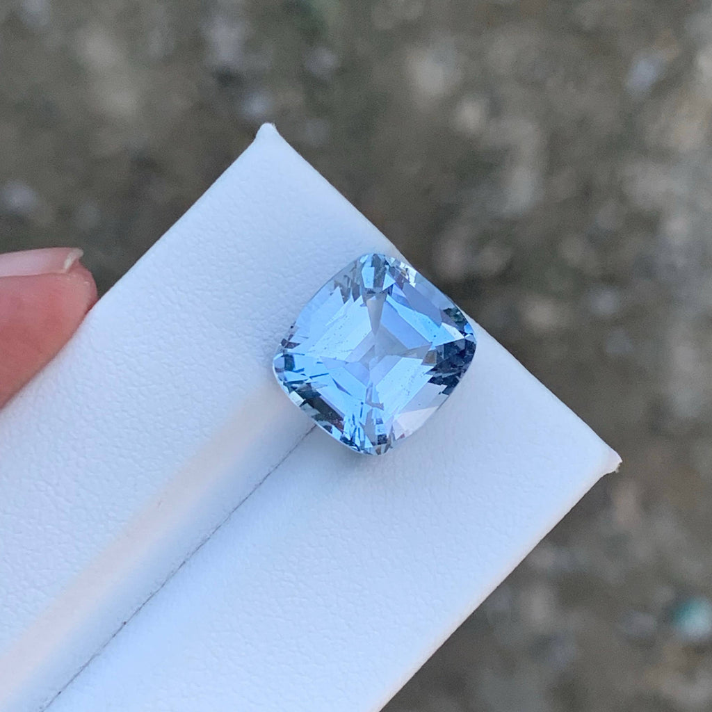 7.00 Carat Natural Aquamarine Goshenite Cushion Cut Gemstone From Pakistan