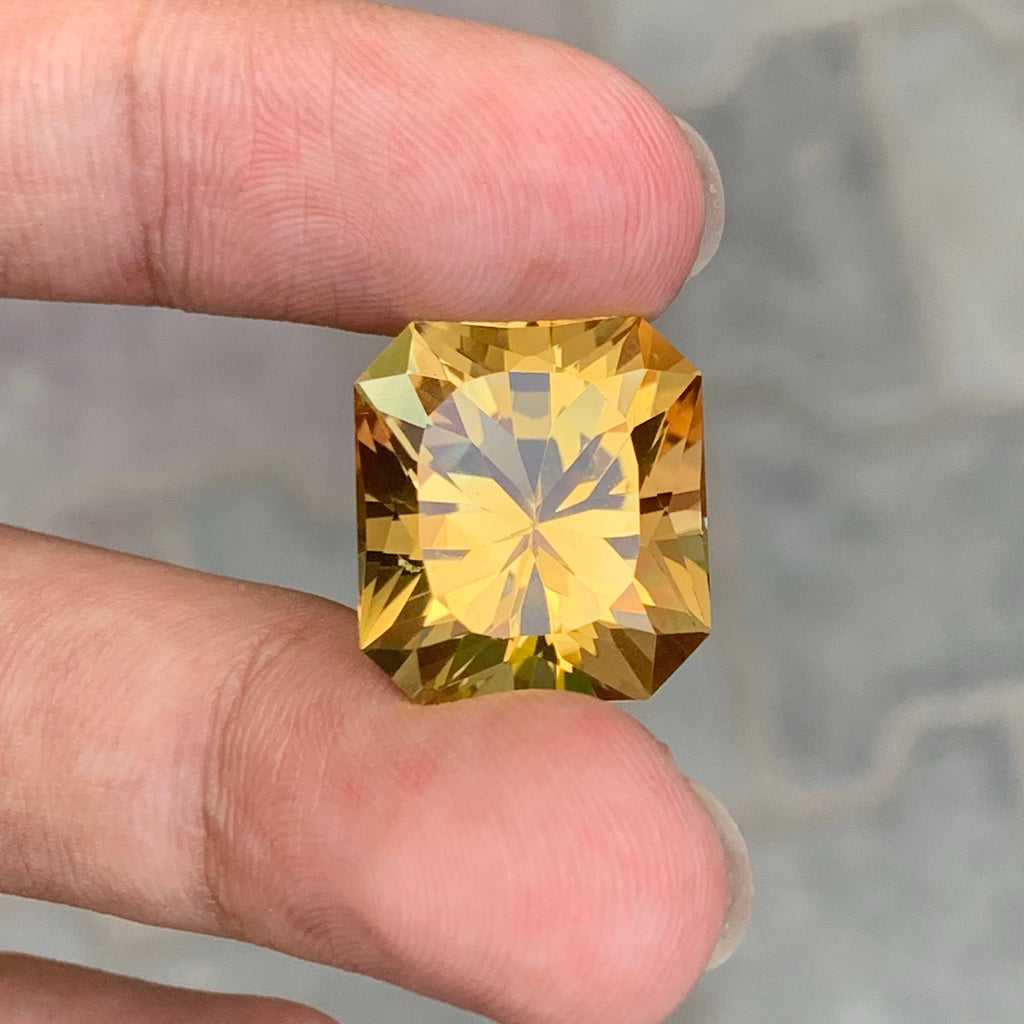 24.65 Carat Natural Loose Golden Color Citrine Fancy Cut African Gemstone