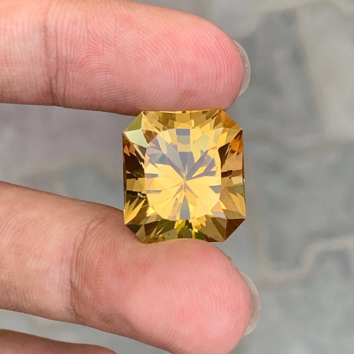 24.65 Carat Natural Loose Golden Color Citrine Fancy Cut African Gemstone