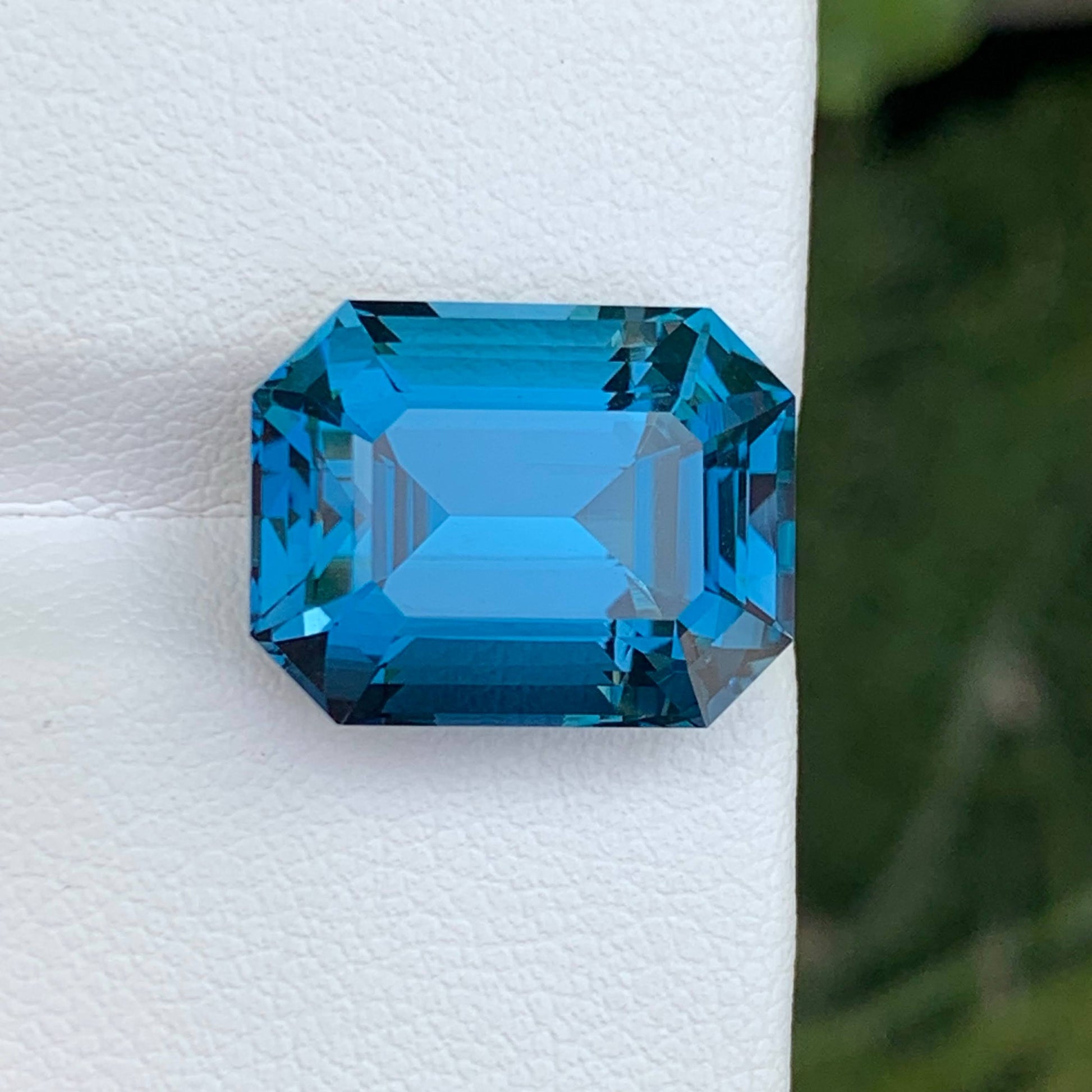 14.24 Ct Natural London Blue Topaz 