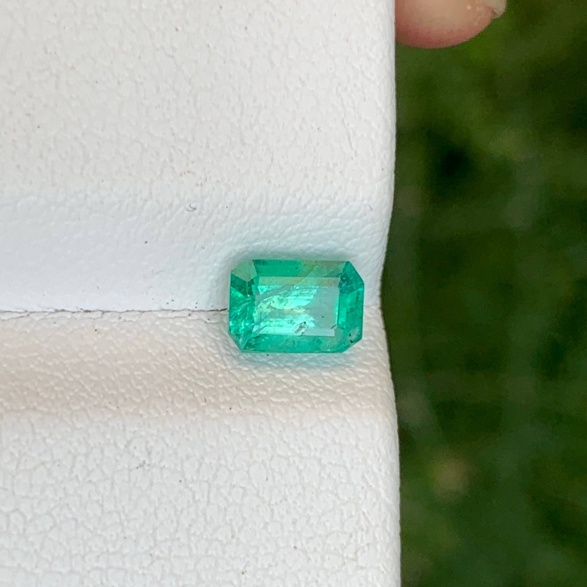 0.75 Carats Loose Zambian Emerald