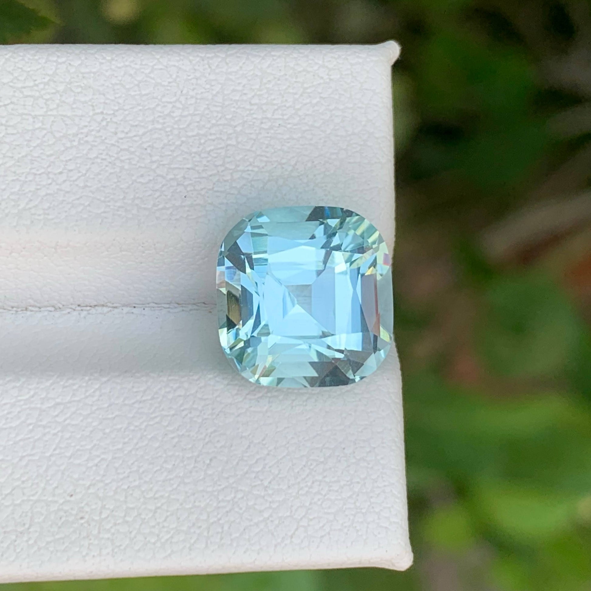 6.25 Carats Light Blue Aquamarine 