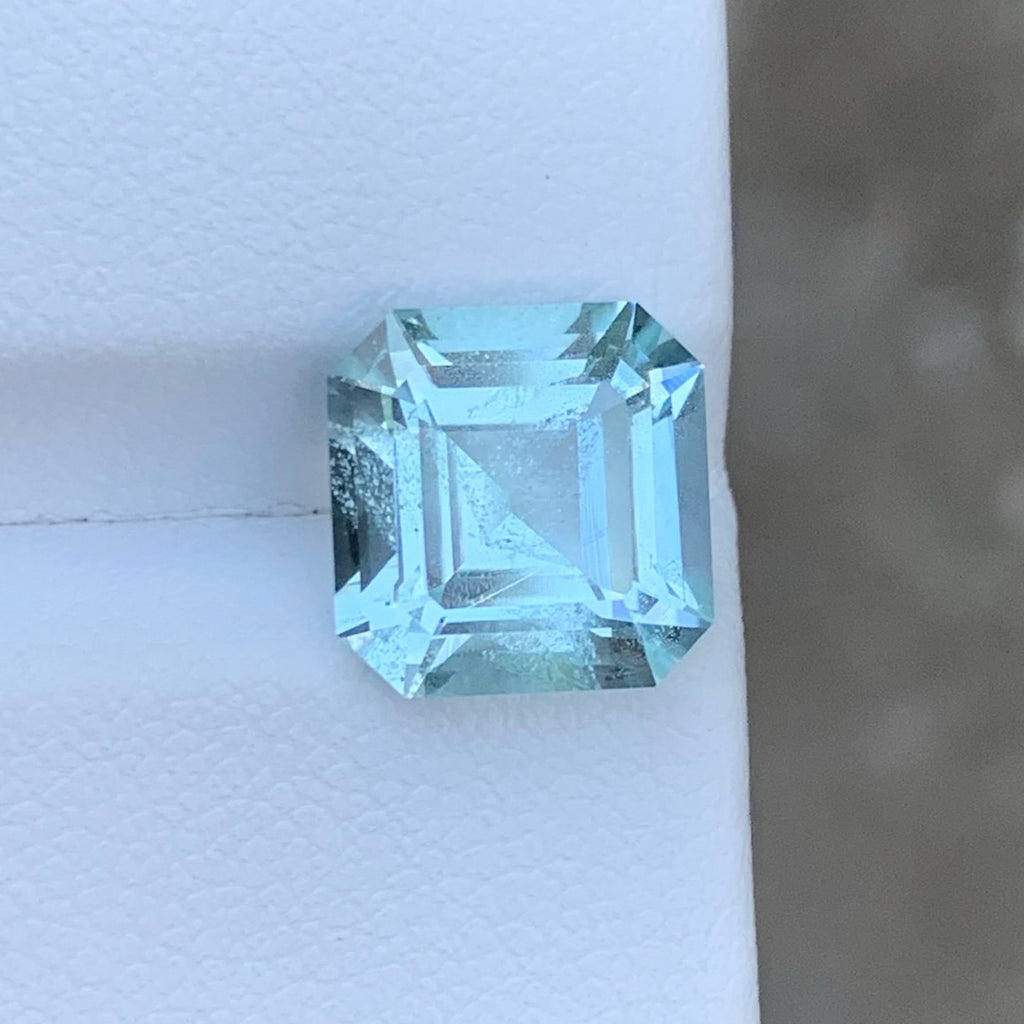 4-40-carat-light-blue-aquamarine-asscher-cut-pakistan-gemstone