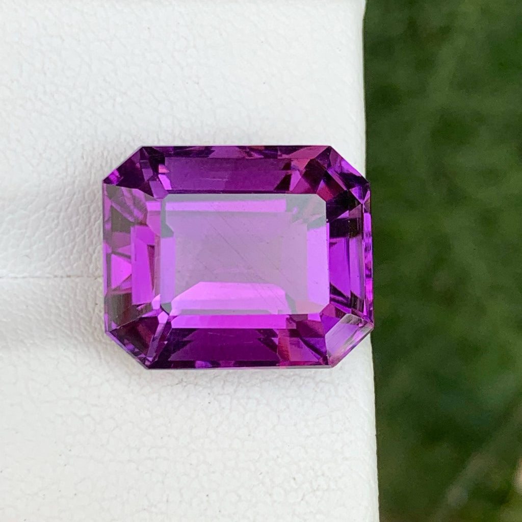 14.20 Carat Purple Amethyst Gem