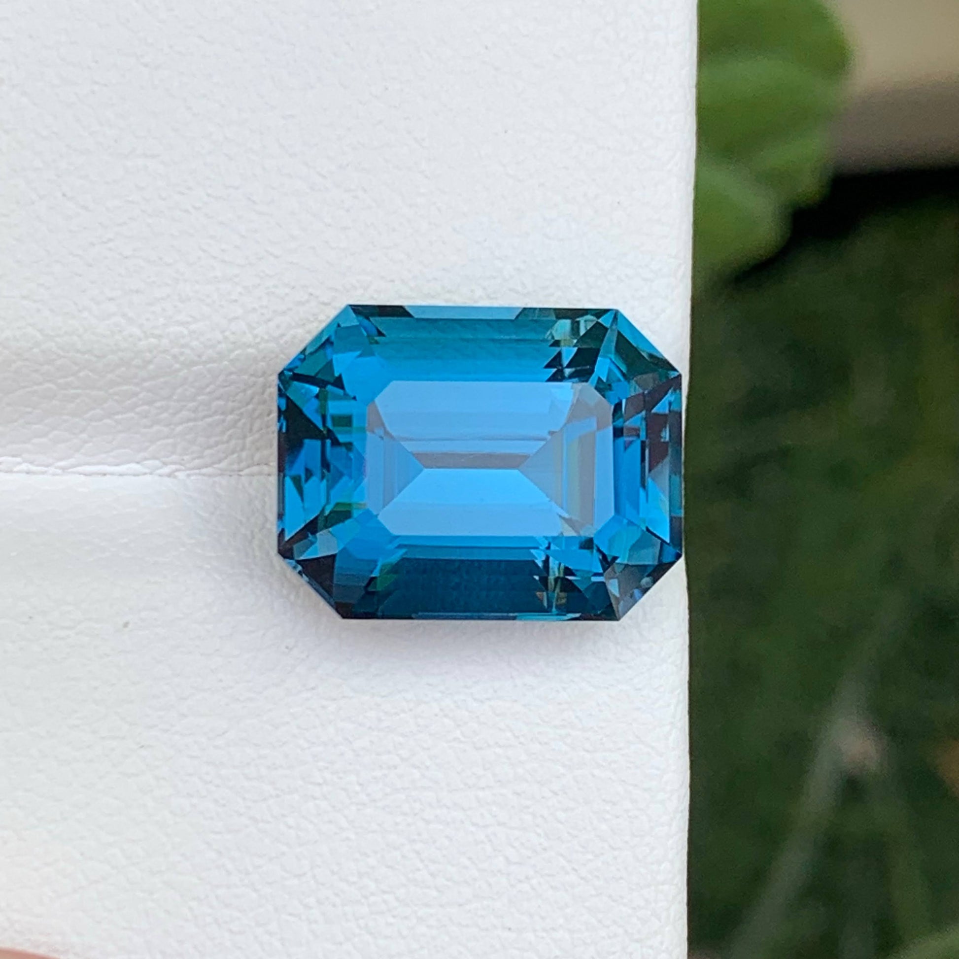 14.24 Ct Natural London Blue Topaz 