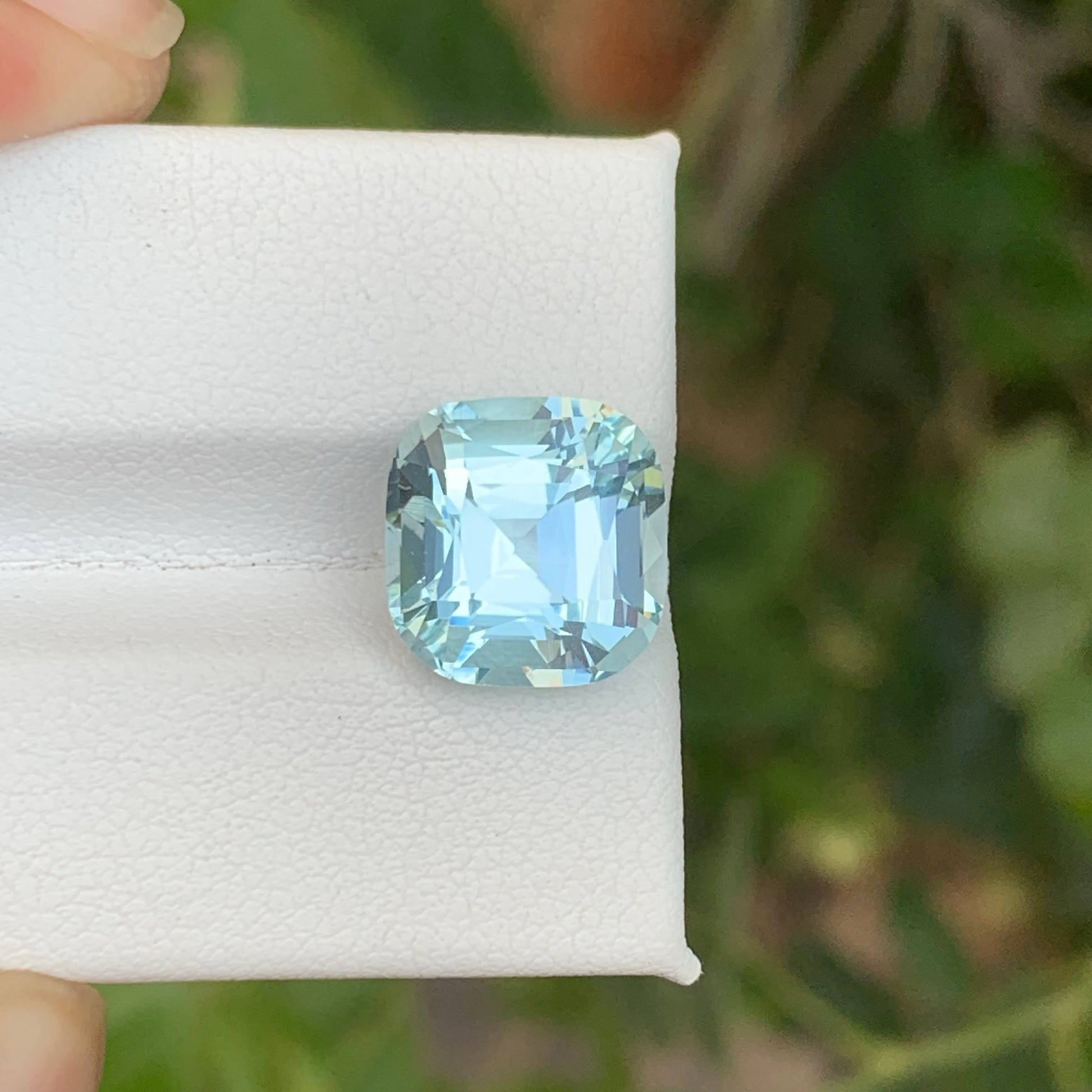 6.25 Carats Light Blue Aquamarine 