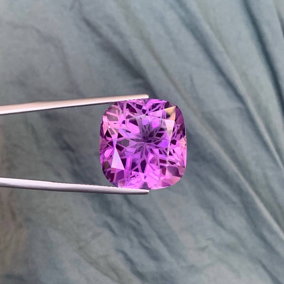 23.15 Carat Natural Loose Purple Amethyst Stone Fancy Cushion Cut Brazilian Gemstone