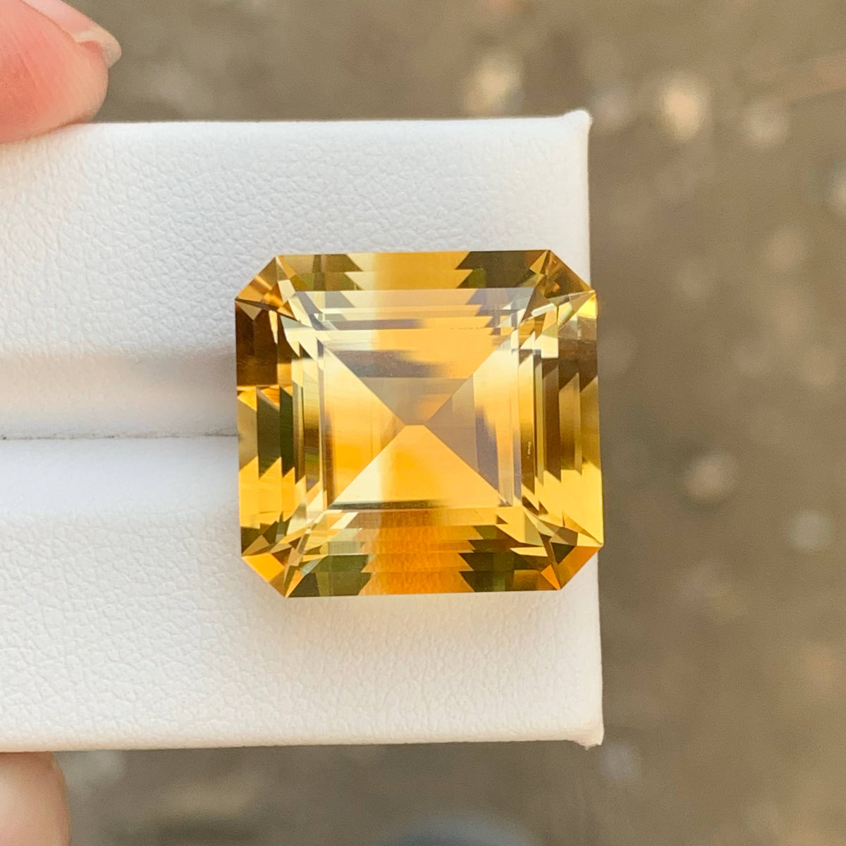 25.65 Carat Natural Loose Golden Color Citrine Emerald Cut Brazilian Gemstone