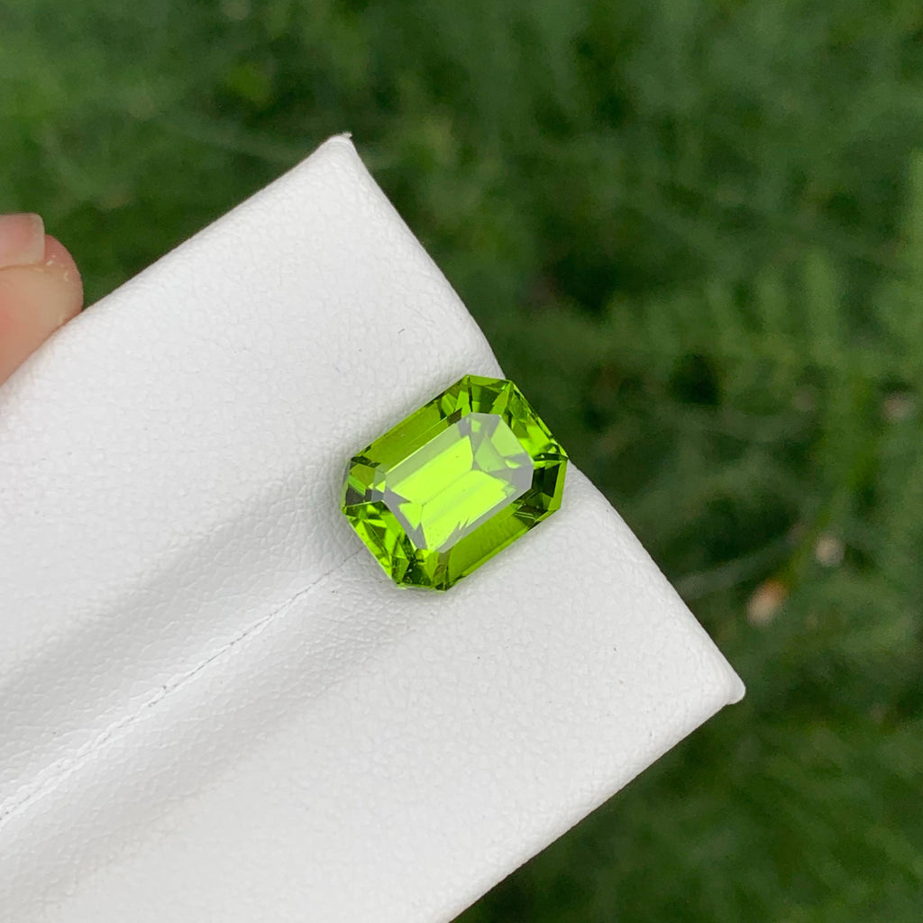 4.65 Carat Apple Green Peridot