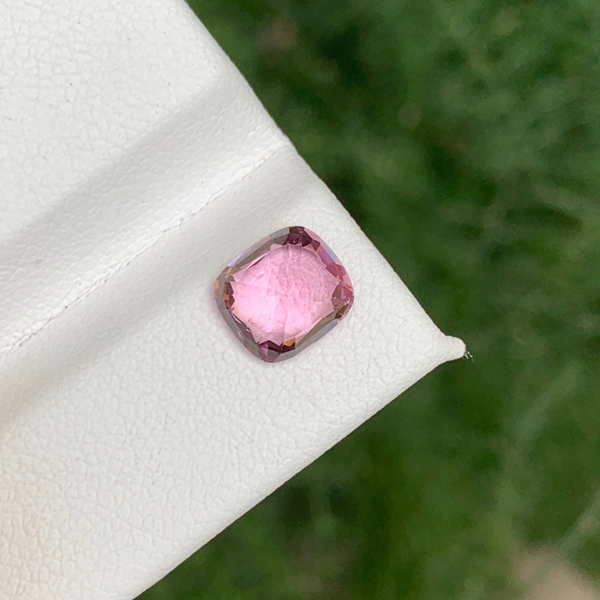 1.80 Carats Burma Pink Spinel
