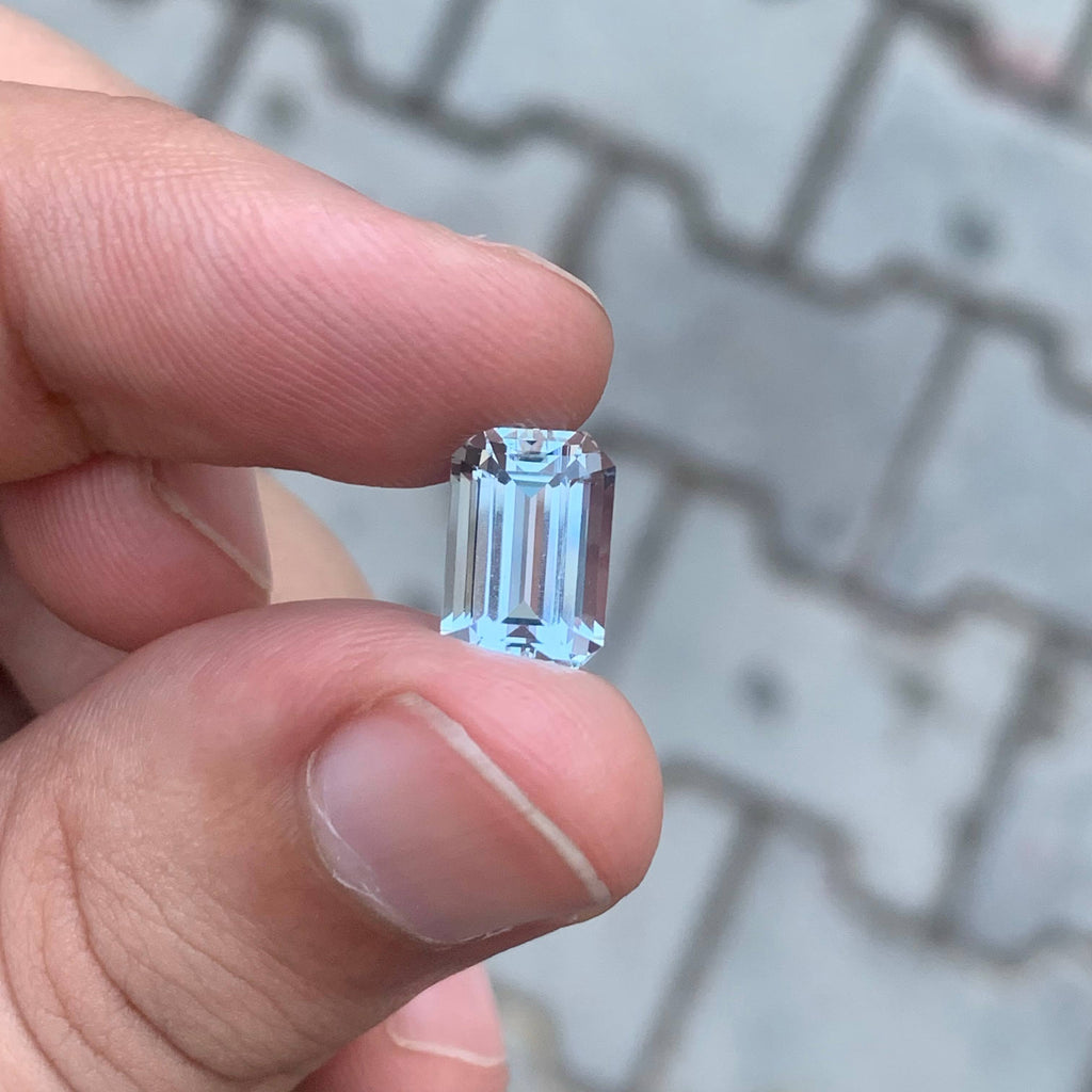 3.35 Carat Light Blue Aquamarine Emerald Cut Pakistan VVS Untreated