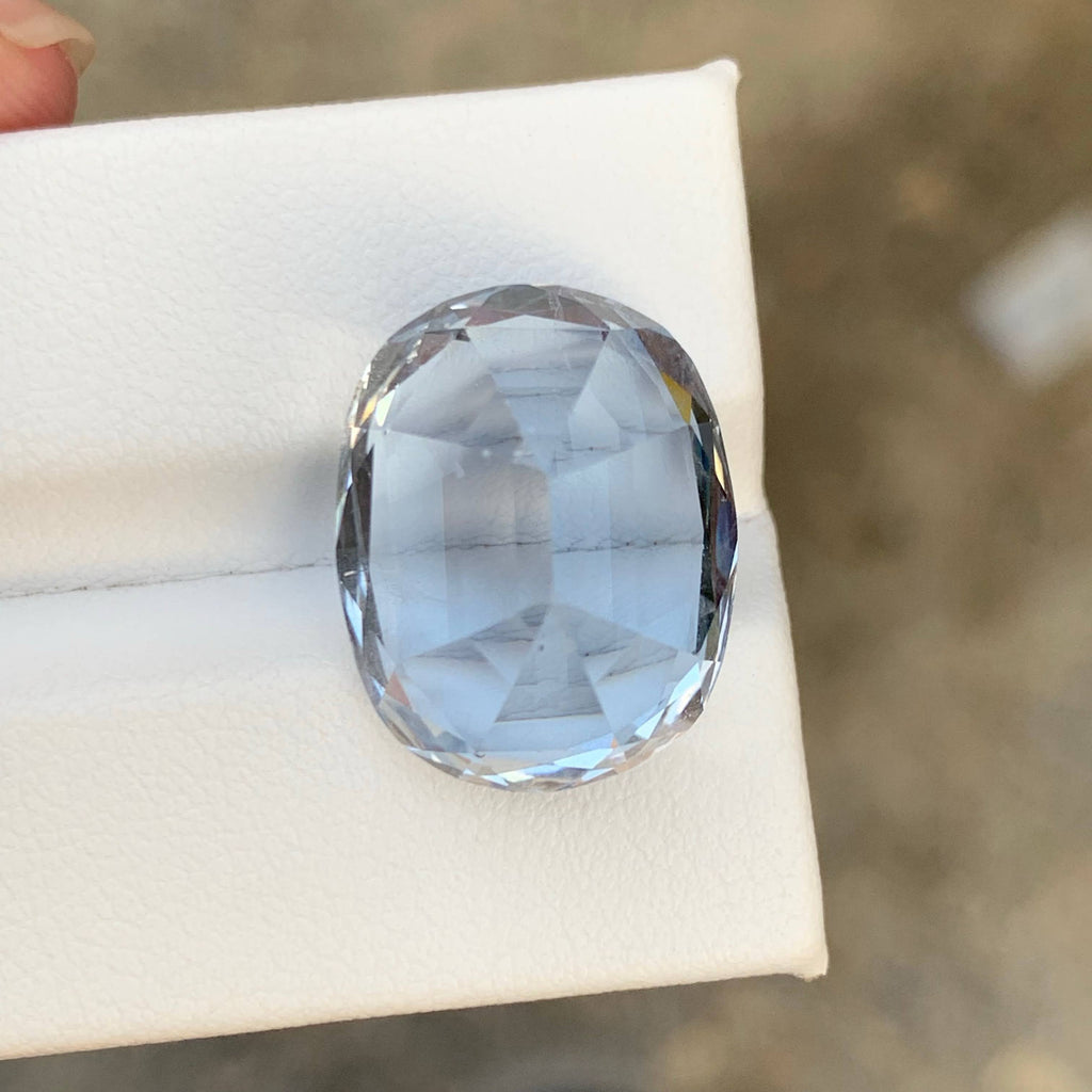 17.35 Carat Natural Aquamarine Goshenite Fancy Oval Cut From Pakistan