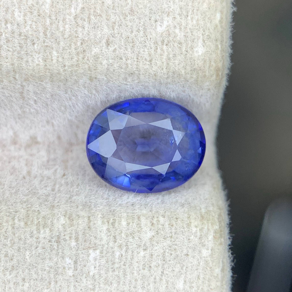 1.35 Ct Ceylon Blue Sapphire Oval Cut