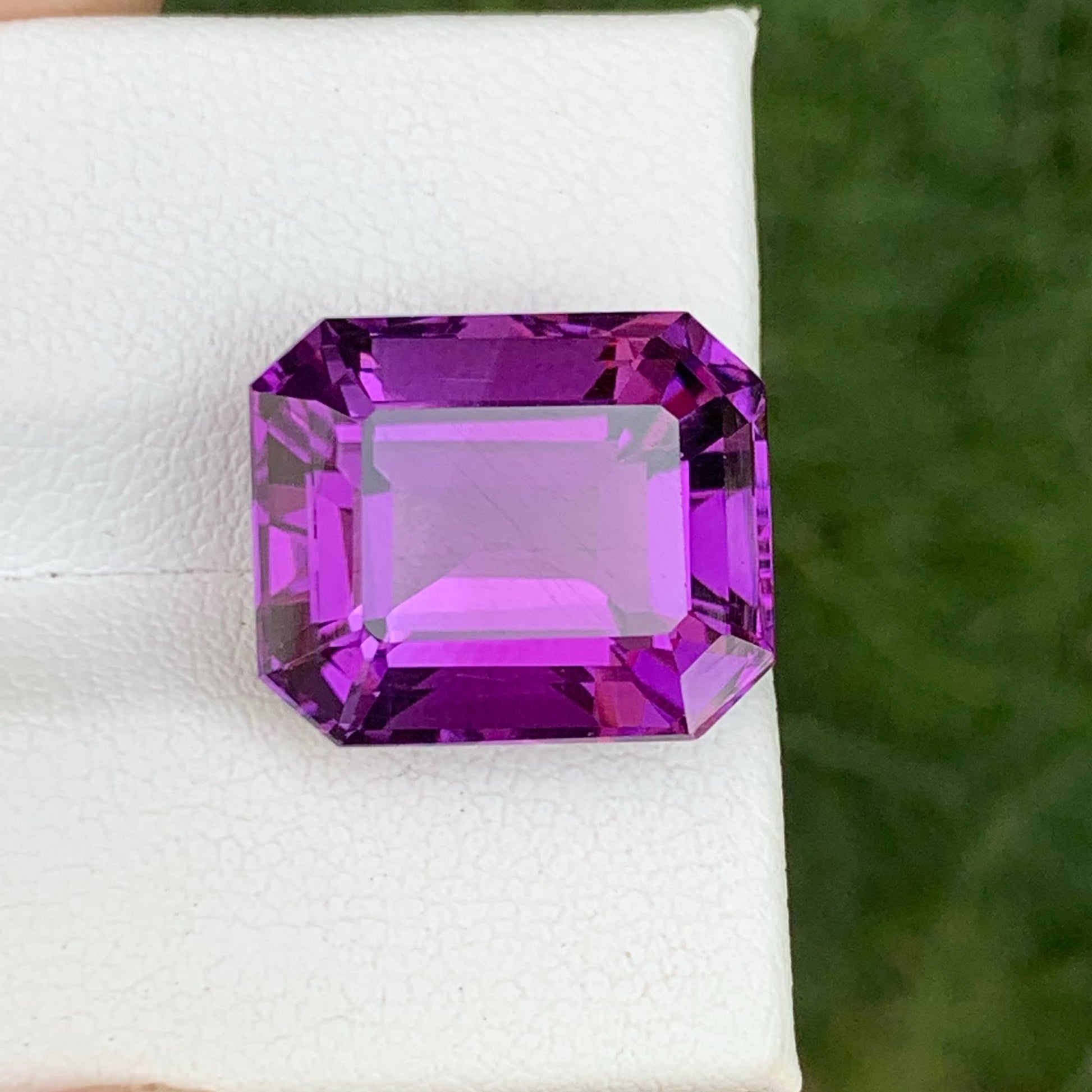 14.20 Carat Purple Amethyst Gem