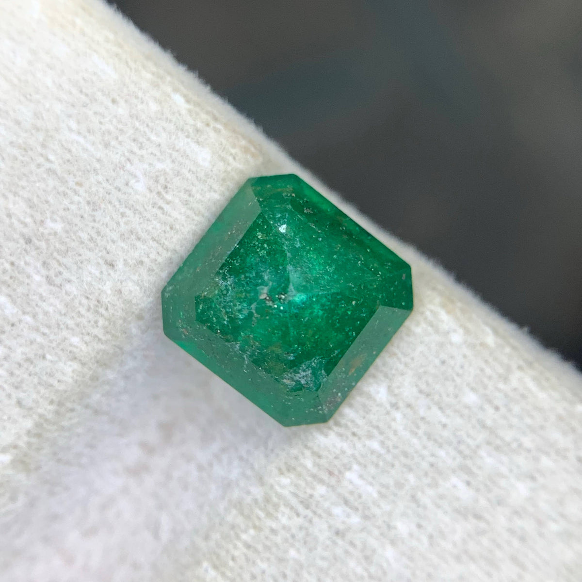 2.45 Carat Green Emerald Asscher Cut Pakistan Gemstone