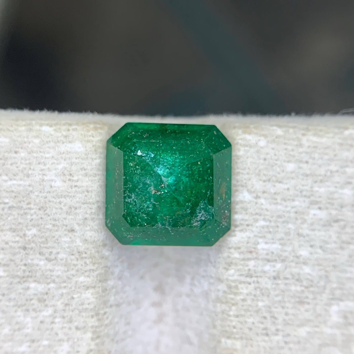 2.45 Carat Green Emerald Asscher Cut Pakistan Gemstone