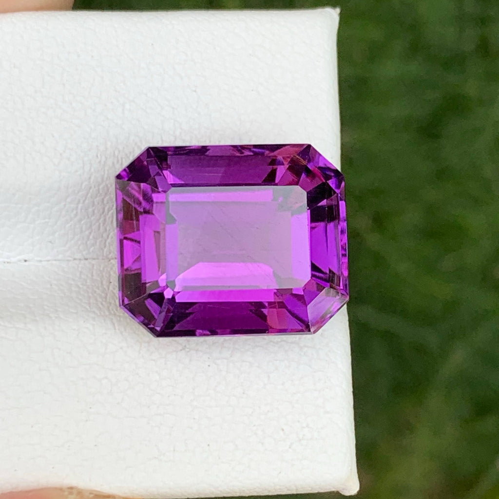 14.20 Carat Purple Amethyst Gem