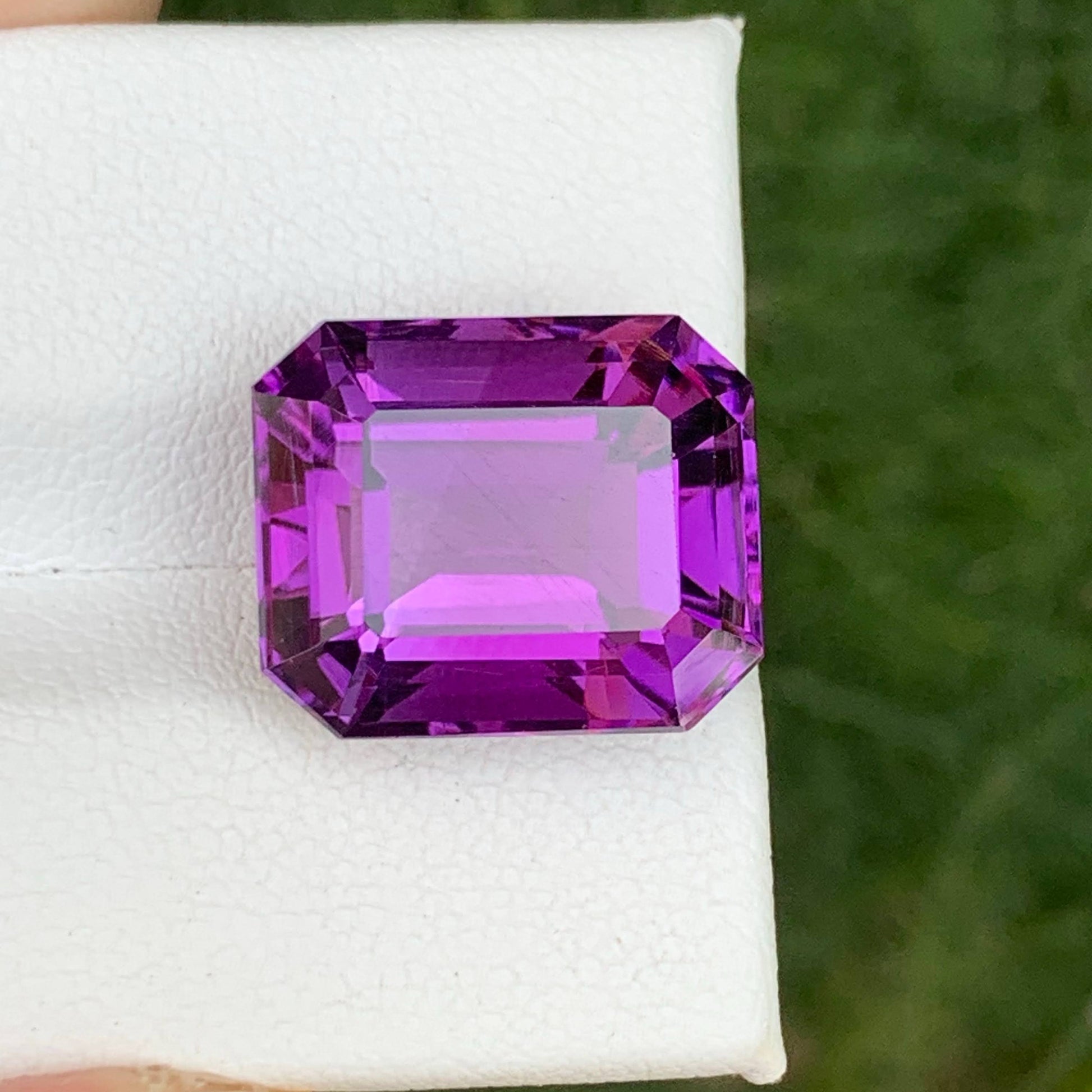 14.20 Carat Purple Amethyst Gem
