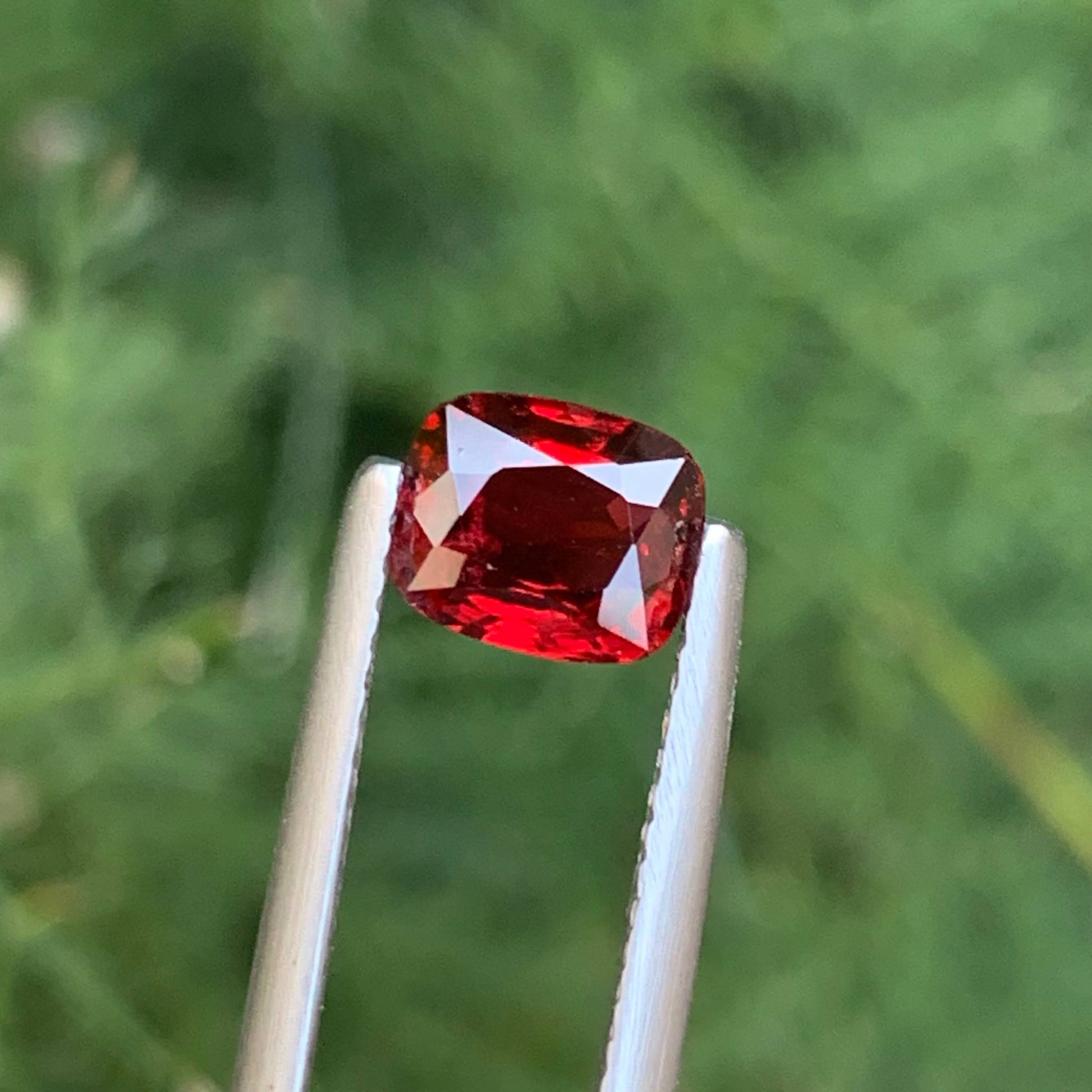 1.00 Carats Red Burma Spinel