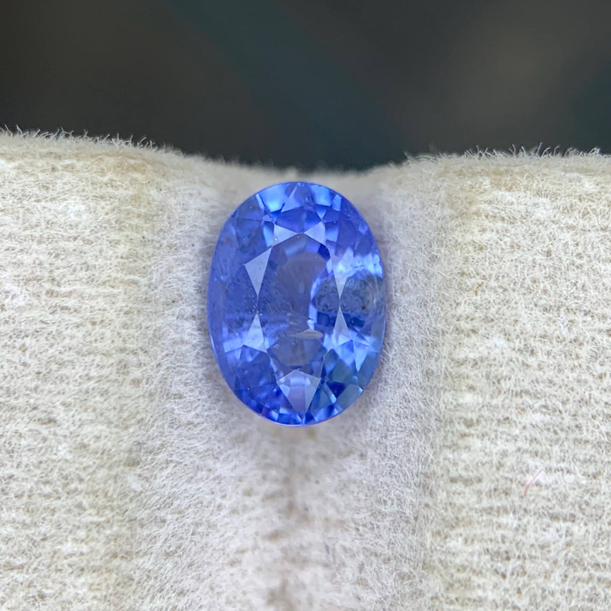 1.00 Ct Blue Sapphire Oval Cut Sri Lankan