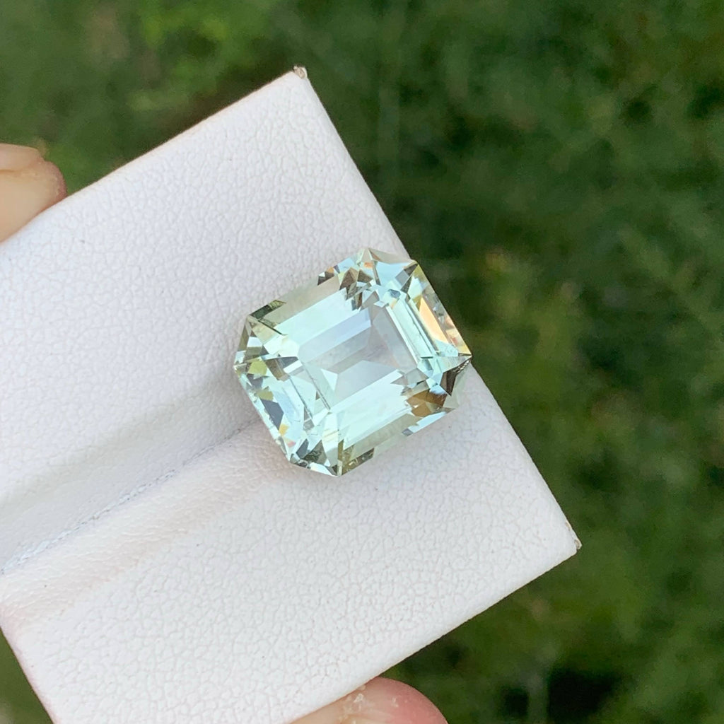 9.25 Carat Green Amethyst Stone