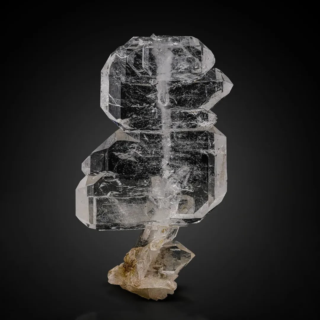 Tabular Faden Quartz Crystal with Optical Transparency from Pakistan