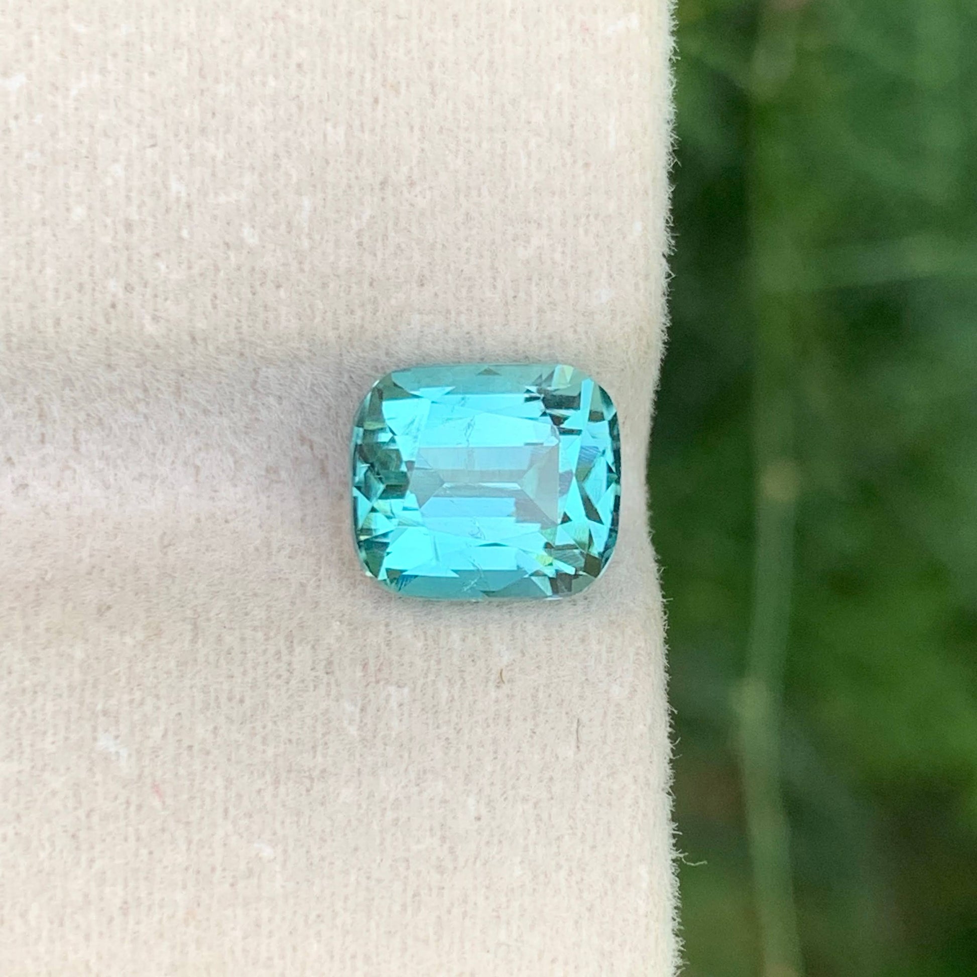 3.25 Carats Seafoam Color Tourmaline