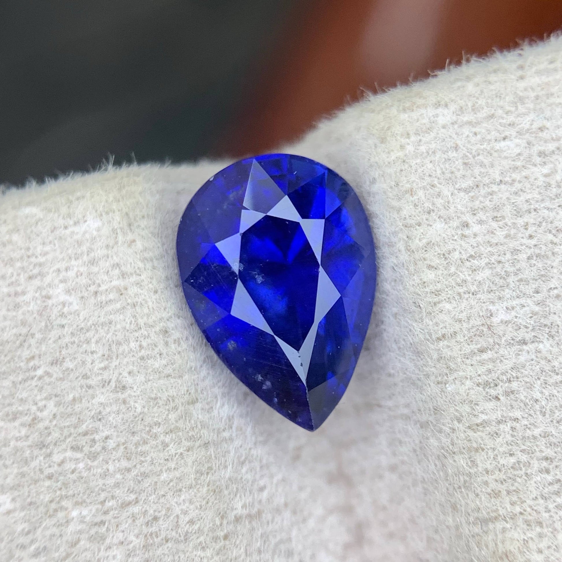 2.30 Ct Natural Royal Blue Sapphire Pear