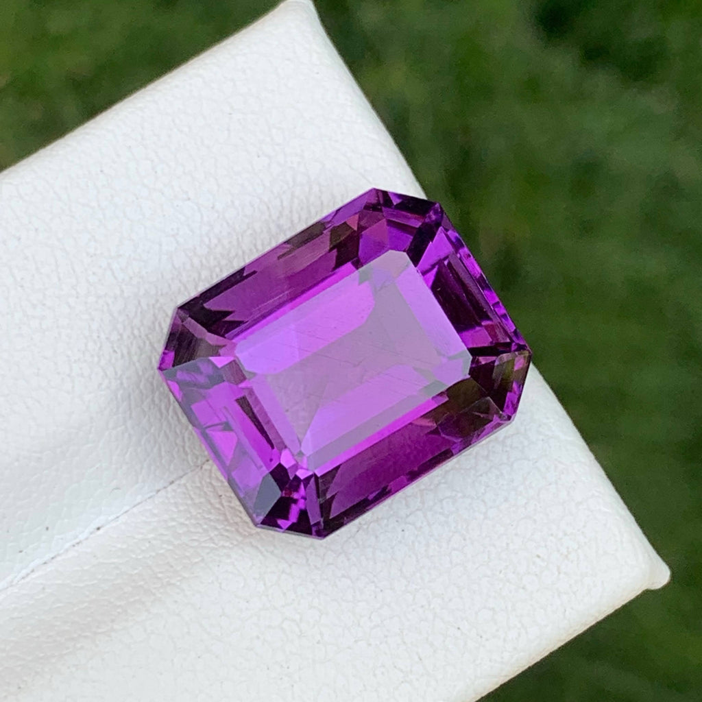14.20 Carat Purple Amethyst Gem