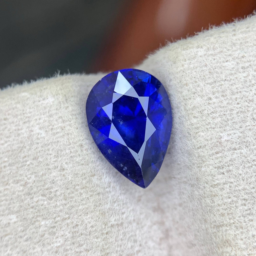 2.30 Ct Natural Royal Blue Sapphire Pear