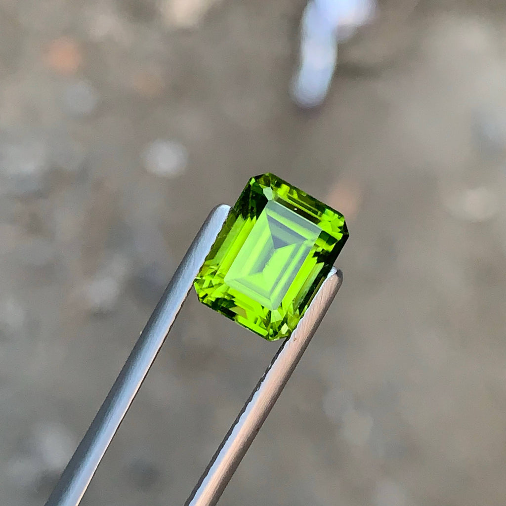 3.90 Carat Natural Loose Apple Green Peridot Emerald Cut Pakistani Gemstone