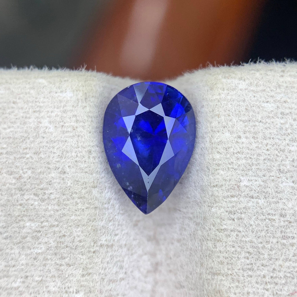 2.30 Ct Natural Royal Blue Sapphire Pear