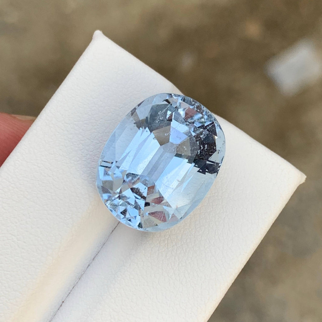 17.35 Carat Natural Aquamarine Goshenite Fancy Oval Cut From Pakistan