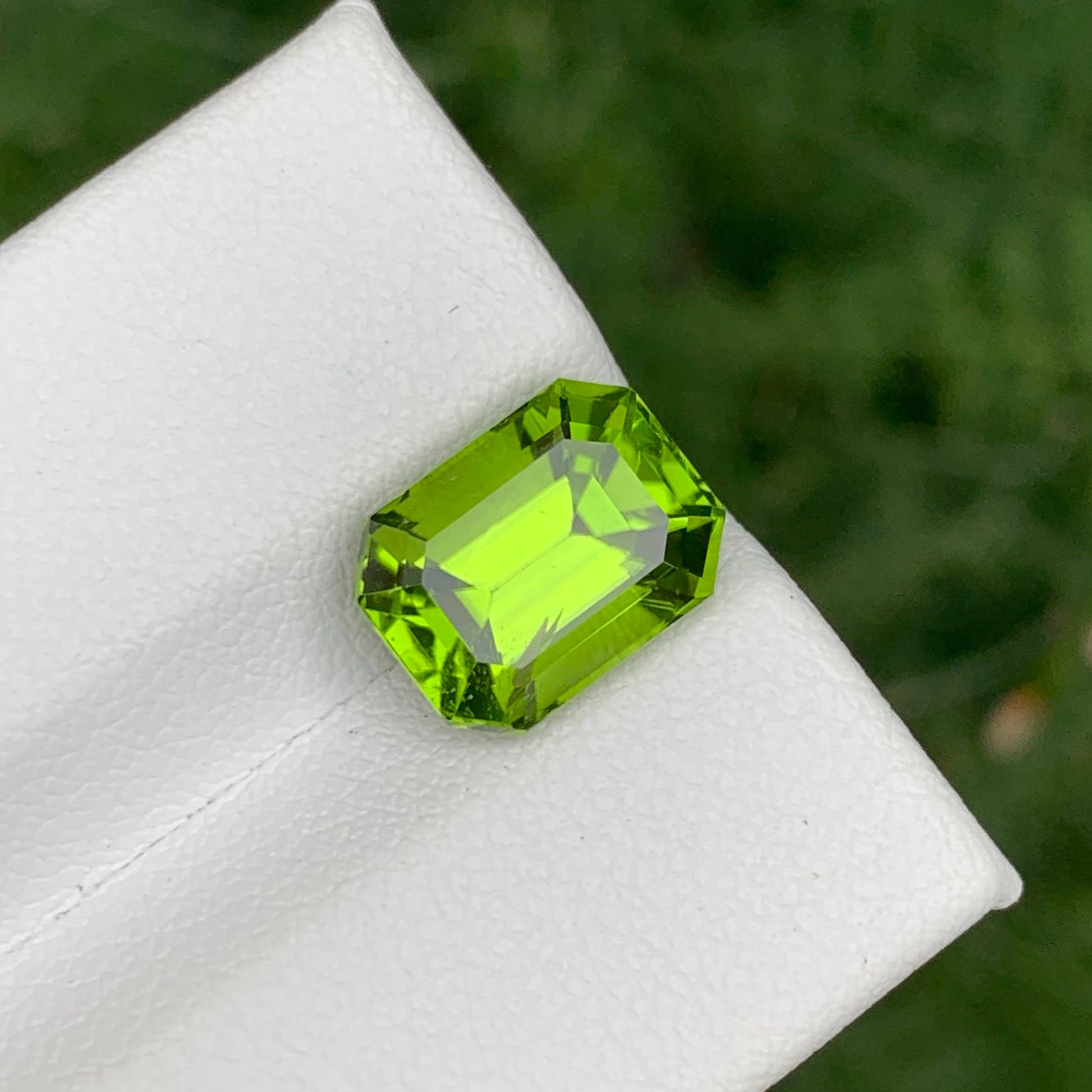 4.65 Carat Apple Green Peridot