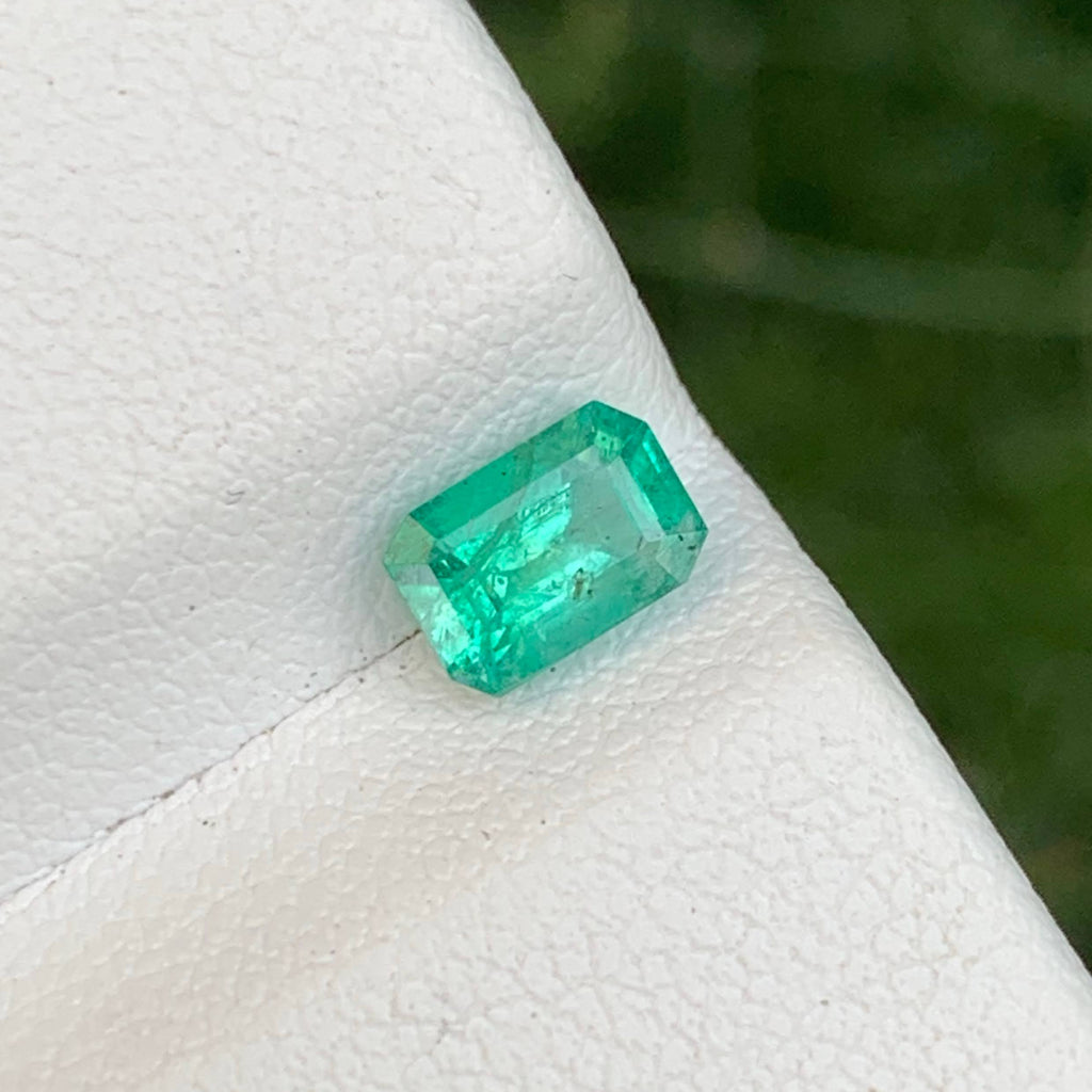 0.75 Carats Loose Zambian Emerald
