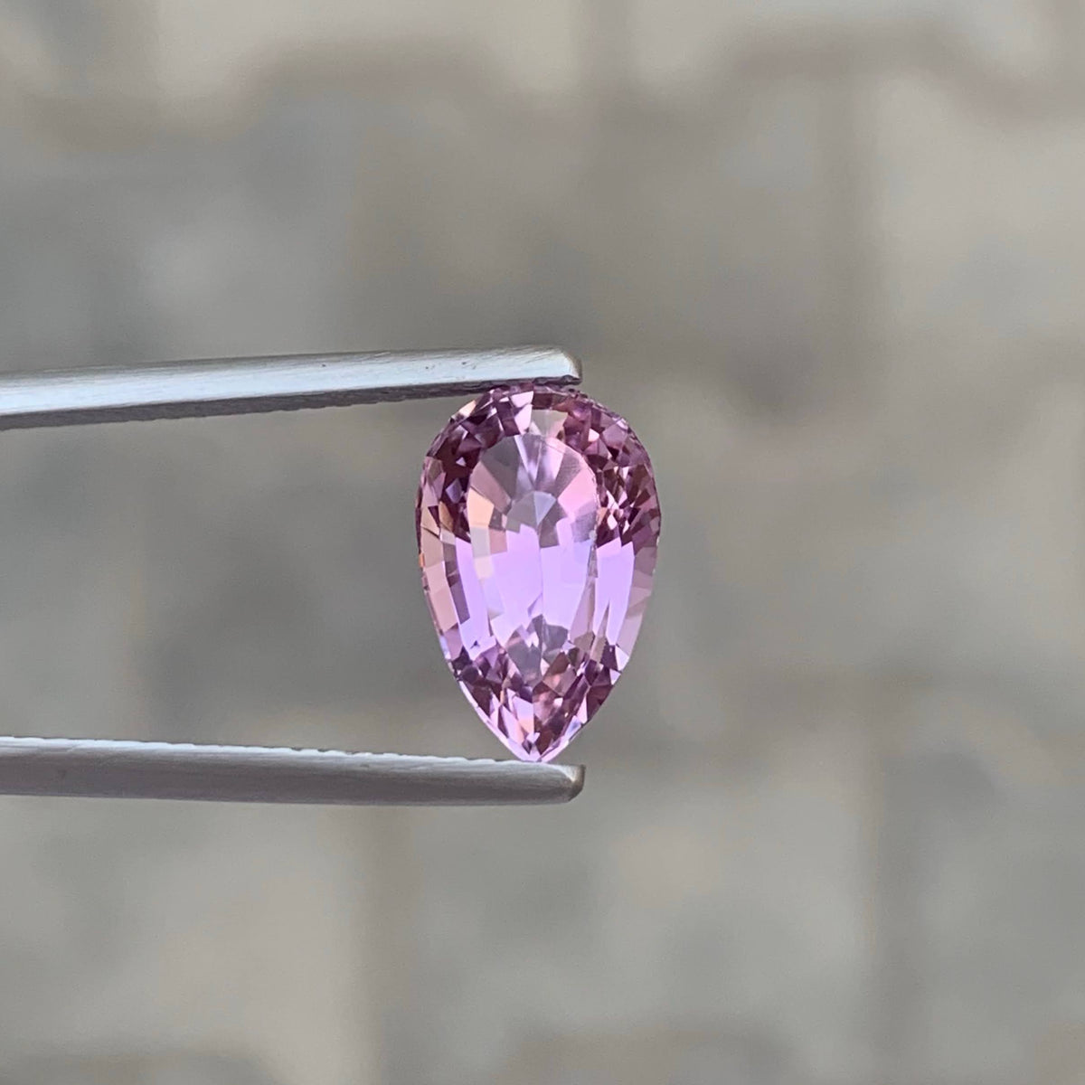4-55-carat-pink-kunzite-pear-fancy-cut-afghanistan-shop-now