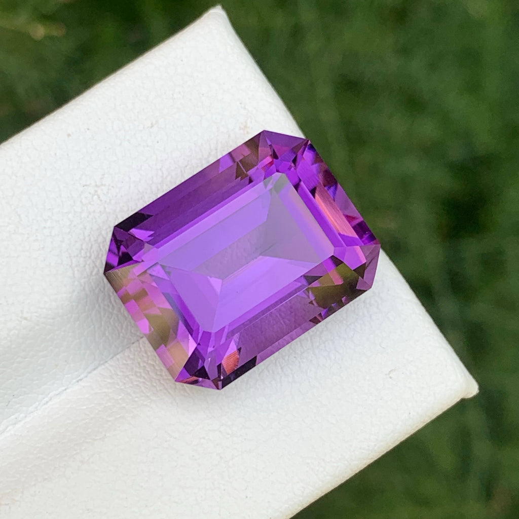 6.95 Carat Purple Amethyst Gem