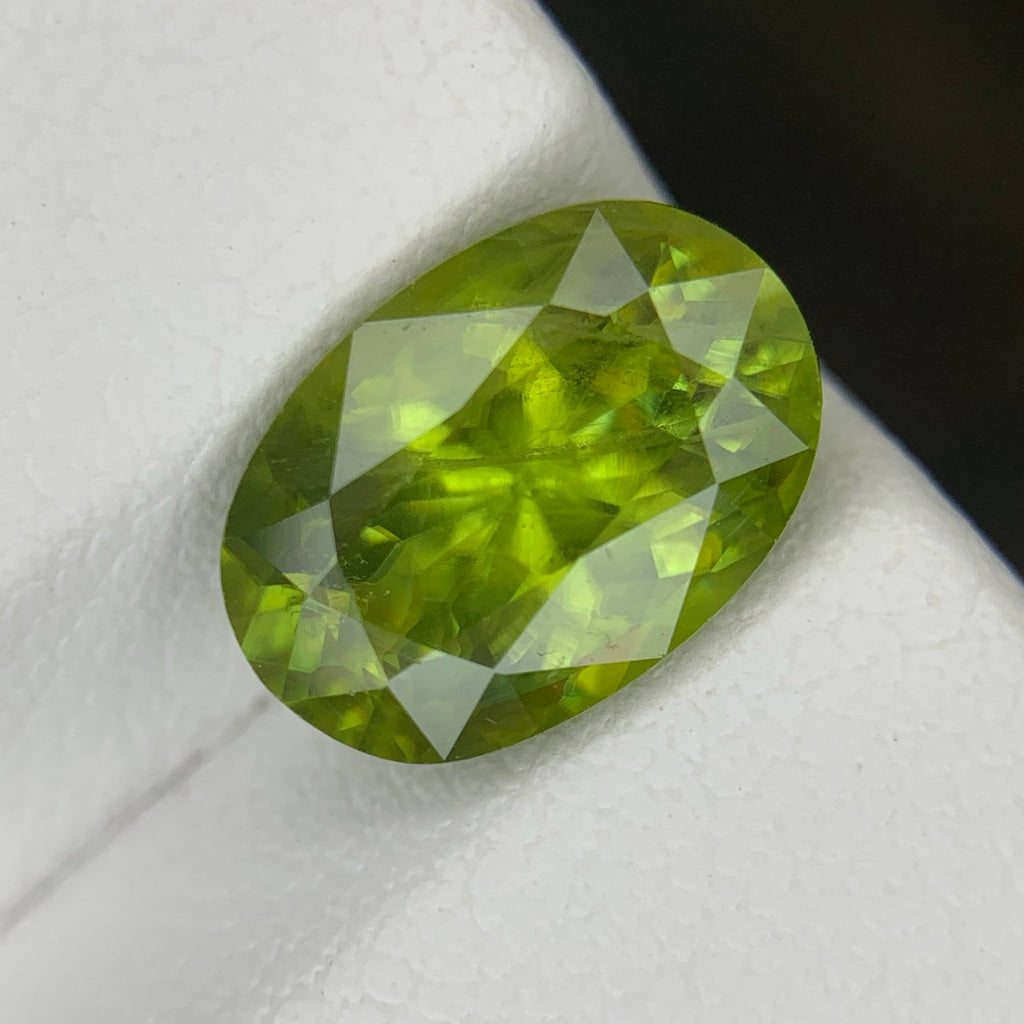 3.15 Carat Natural Loose Fine Quality Sphene Oval Cut Pakistan Gemstone